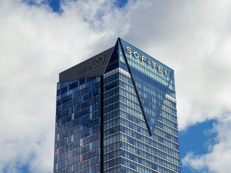 sofitel-hotel-sydney-unsplash