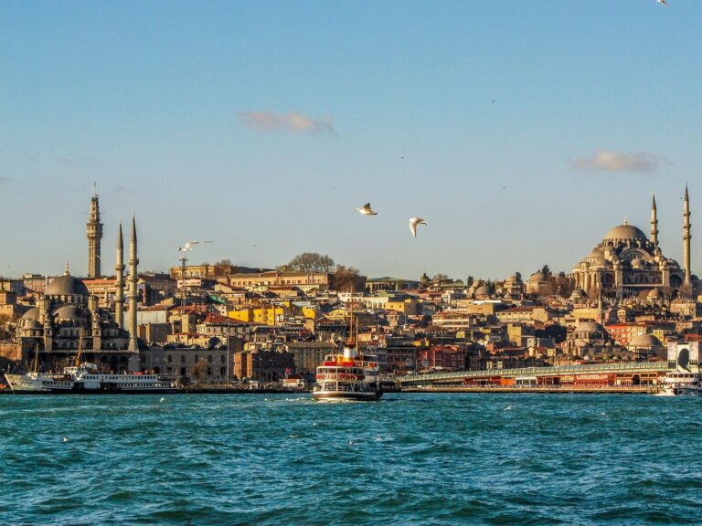 istanbul-stadt-unsplash