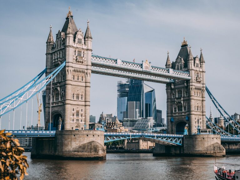 london-bridge-unsplash